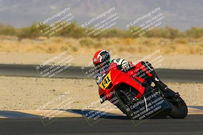 media/Apr-16-2022-CVMA (Sat) [[090b37c3ce]]/Race 14 Amateur Supersport Open/